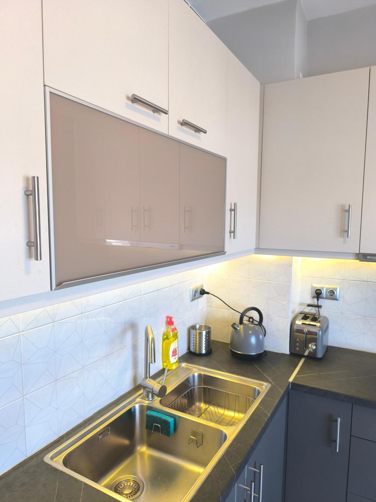 Apollo Tower Luxury Centre View Apartment Athens
